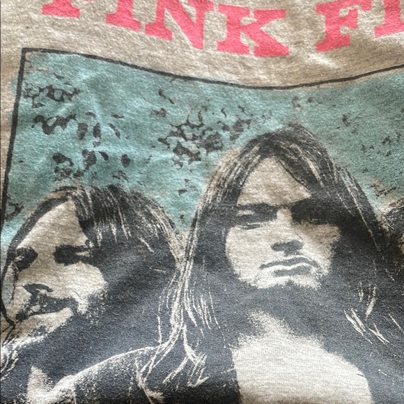 Pink Floyd The Dark Side of the Moon 1973 Tour Graphic Tee Unisex - Picture 4 of 13